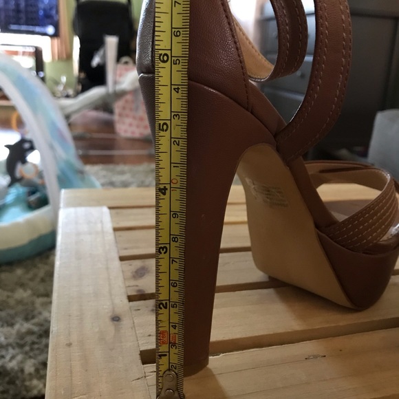 Colin Stuart open toe heel with ankle strap - Picture 8 of 9